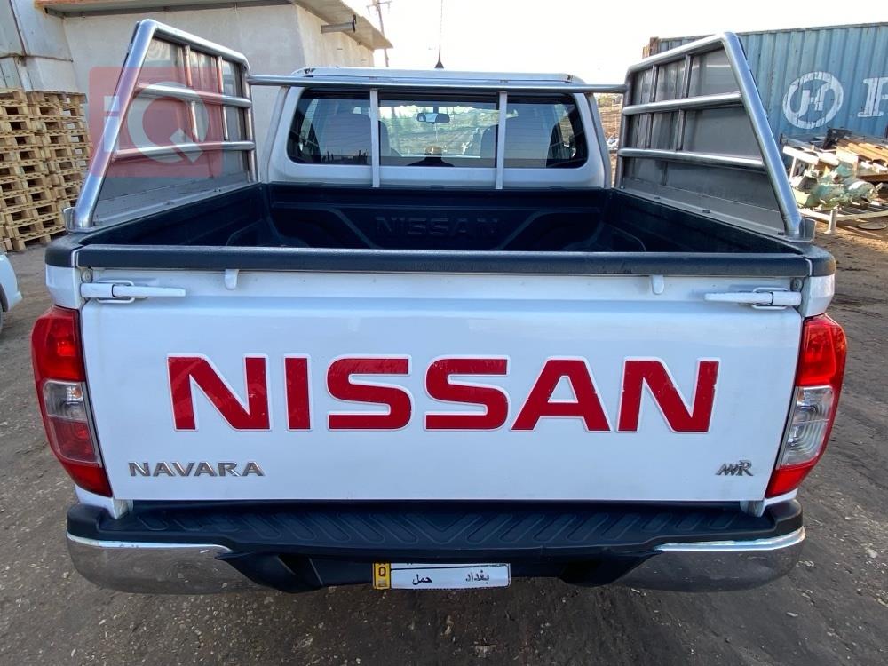 نيسان نافارا